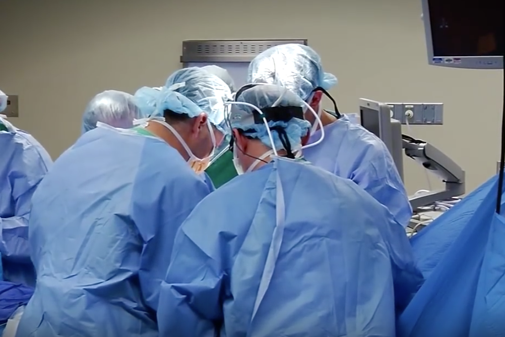 Two Unborn Babies Undergo Surgery to Repair Spinal Bifida