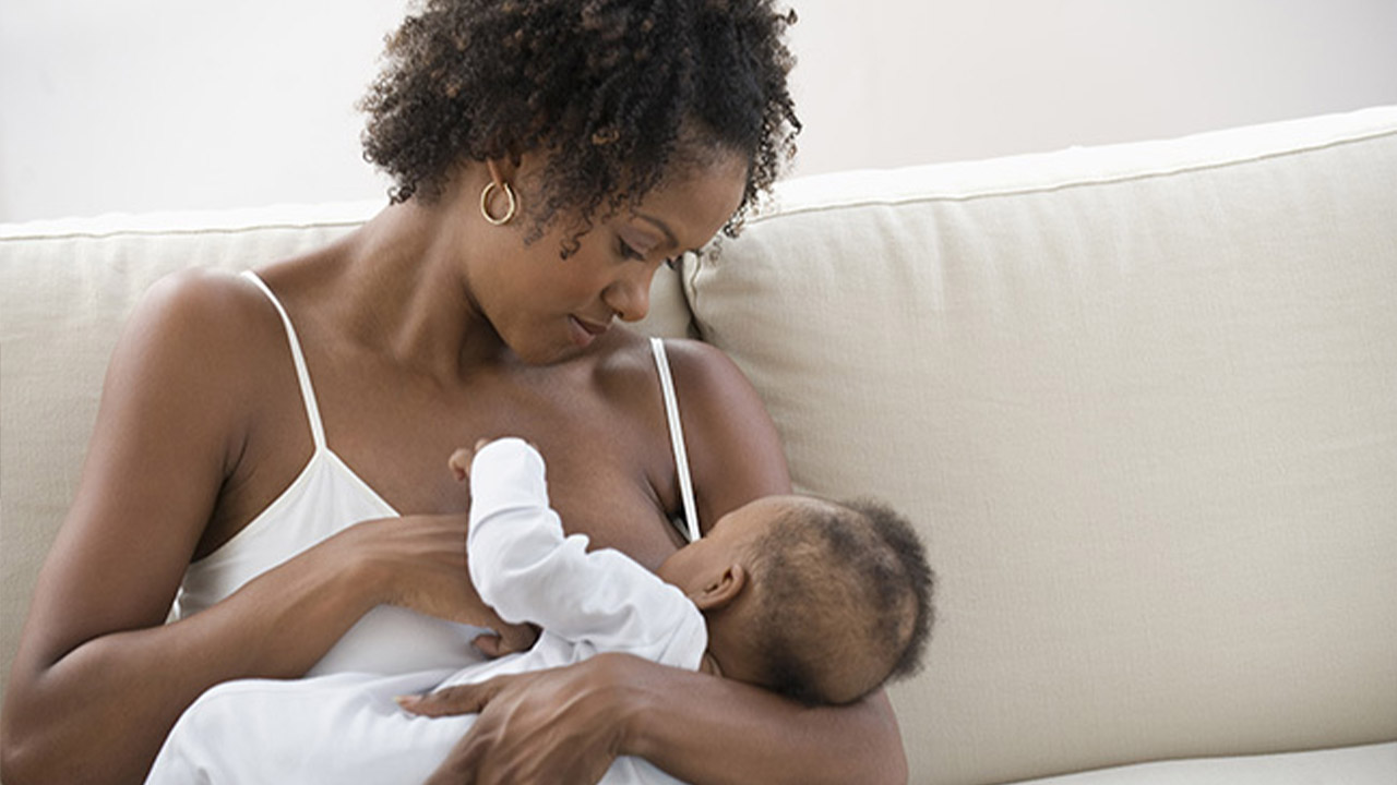 The Best Foods to Eat While Breastfeeding: A Comprehensive Guide
