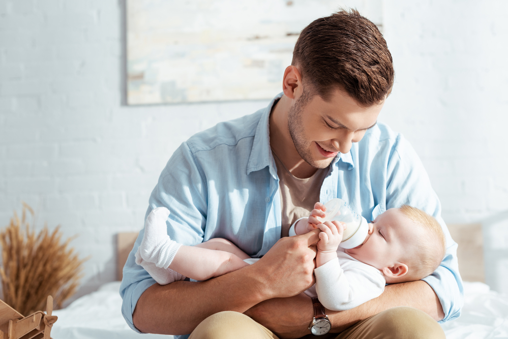 Navigating Paternity Leave: What New Dads Need to Know